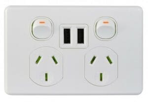 Trader premium double power point with dual USB Charger