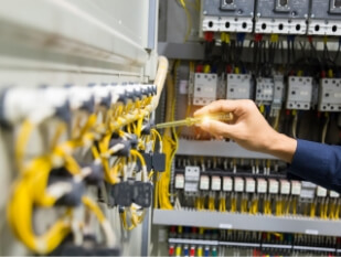 Urgent after hours electrical service in Brisbane